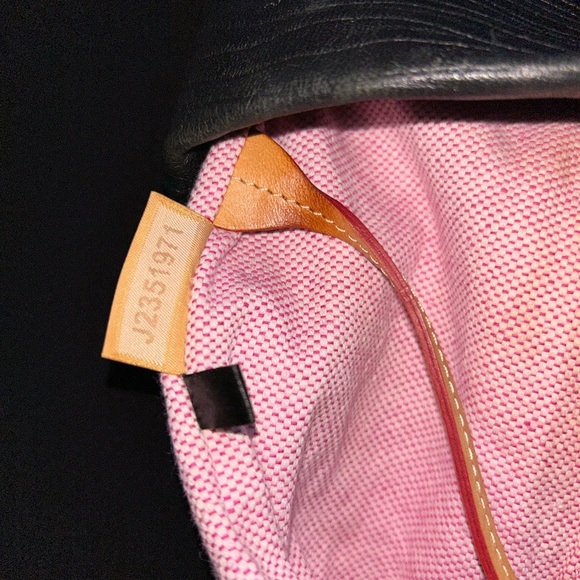 Dooney & Bourke Black Leather Grommet Shopper style - Picture 10 of 11